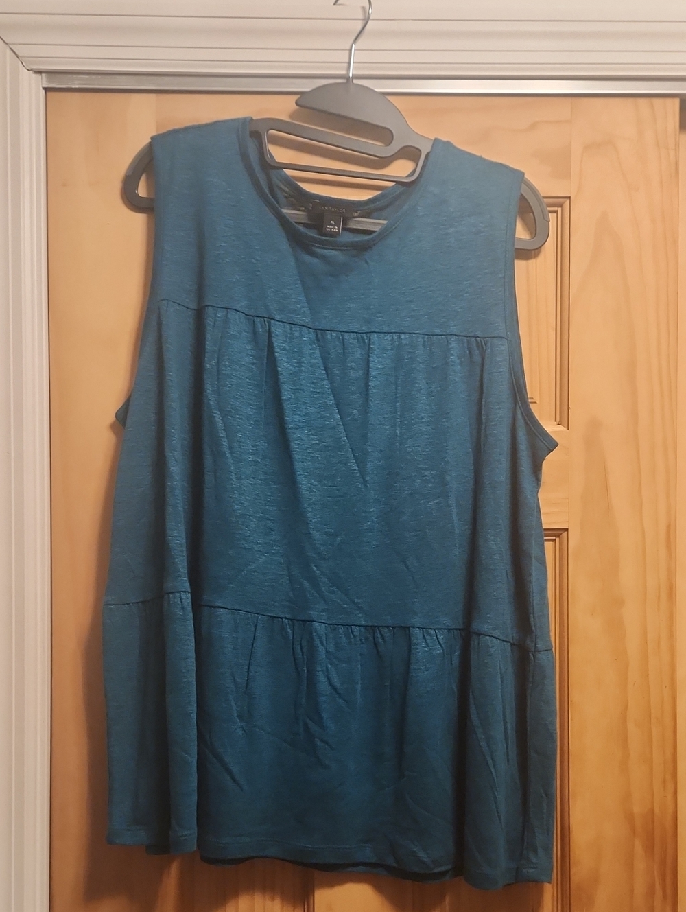 Ann Taylor Tiered Sleeveless Tank